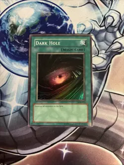 (40) Yu-Gi-Oh Card YUGIOH DARK HOLE SUPER RARE LOB-052 Unlimited LP/MP - Image 1