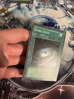 (40) Yu-Gi-Oh Card YUGIOH DARK HOLE SUPER RARE LOB-052 Unlimited LP/MP - Image 4