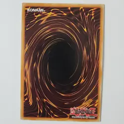 Dark Magician - MGED-EN002- LP - Premium Gold Rare - Unlimited - Yugioh - Image 2