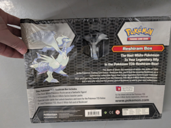 Pokemon TCG Black & White - Reshiram Gift Box - Image 2