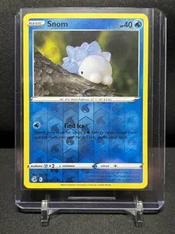 Snom 084/264 Reverse Holo Pokemon 2021 Fusion Strike NM - Image 1