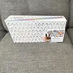 Pokemon TCG Scarlet & Violet Prismatic Evolutions Super-Premium Box Eevee - Image 2