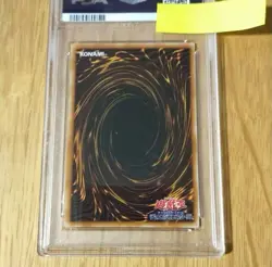 Yugioh Red Eyes Black Dragon Ultimate Rare Japanese The New Ruler 301-056 PSA 10 - Image 2