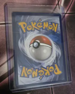 2021 Pokemon Fusion Strike Mew V Ultra Holo Rare Full Art 250/264 - Image 3