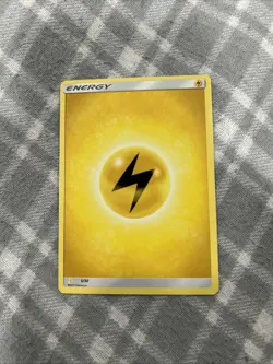 Pokemon TCG Card Lightning/Electric Energy 2017 Pokemon Sun & Moon - Image 1