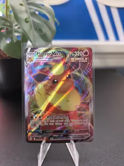 Pokemon TCG Flareon Vmax SWSH07: Evolving Skies 018/203 Ultra Rare - Image 1