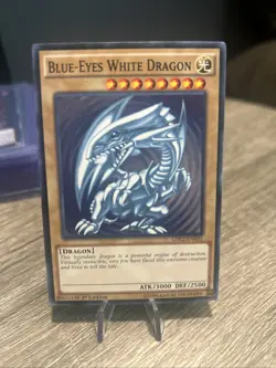 Konami Blue-Eyes White Dragon LDK2-ENK01 Legendary Decks II 1st Edition ATK/3000 - Image 1