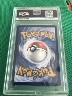 Pokemon TCG Galarian DarmanitanVMAX Vivid Voltage 187/185 Holo Secret Rare PSA 8 - Image 2