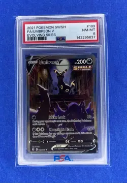 2021 POKEMON SWSH FA/UMBREON V EVOLVING SKIES #189 PSA 8 - Image 1