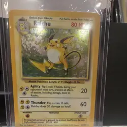 Pokemon TCG Raichu 014/102 Base Set Holo Rare Stage 1 80 HP EN 1999 - Image 3