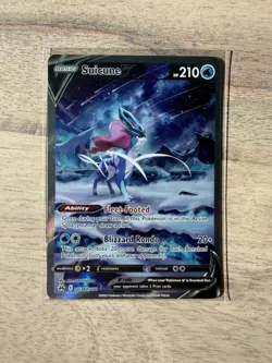 Suicune v GG38/GG70 Crown Zenith Galarian Gallery Ultra Rare Pokemon TCG - Image 1