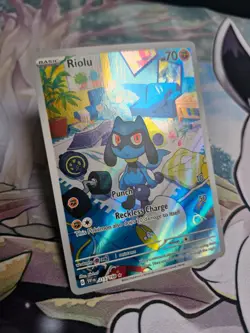 Pokemon TCG - Riolu 215 / 198 - Scarlet & Violet Base Set - Illustration Rare - Image 3