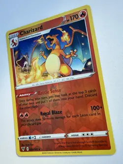 Pokemon Vivid Voltage Charizard 025/185 Reverse Holo NM - Image 3