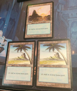 Island x3 - Mirage - Played - Basic Land - MTG - Image 1
