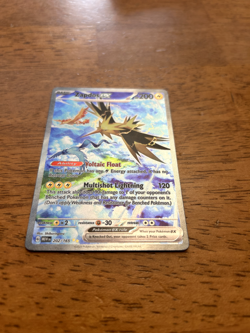 Pokemon 151 Zapdos EX #202/165 Special Illustration Rare SIR English NM - Image 2