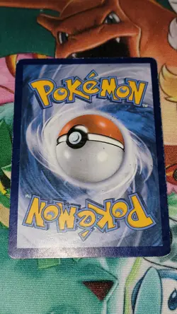 Pokemon TCG Pikachu RC29/RC32 Generations Radiant Collection Ultra Rare Full Art - Image 3