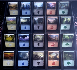 GirlGames - MTG M19 COLLECTOR SET - CORE SET 2019 BASIC LAND - 1X EACH ART - Image 1