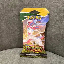 Pokemon Sword & Shield: Evolving Skies - Sleeved Booster Pack [TCG 10 Cards] NEW 820650808784 - Image 1
