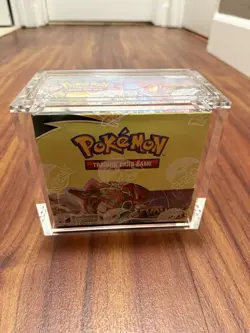 Pokemon TCG SWSH Evolving Skies Booster Box Factory SEALED w/Acrylic Case - Image 1
