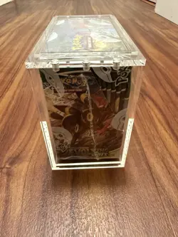 Pokemon TCG SWSH Evolving Skies Booster Box Factory SEALED w/Acrylic Case - Image 2