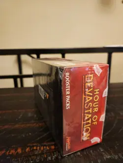 Magic the Gathering (MTG) - Hour of Devastation - Sealed Booster Box (see pics) - Image 5