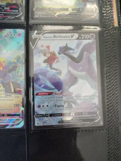 4 Full Art Pokemon Cards Vs And Vmaxs. Great Condition. See Description. - Image 5