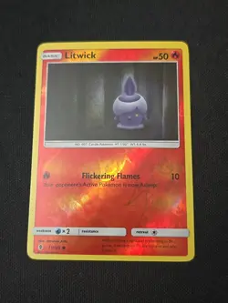 Litwick 11/145 Sun & Moon Guardians Rising Reverse Holo 2017 Pokemon TCG NM - Image 1