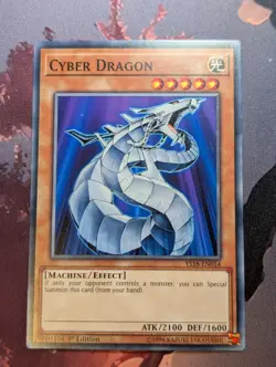 Cyber Dragon - YS18-EN014 - Common - Yugioh - Image 1