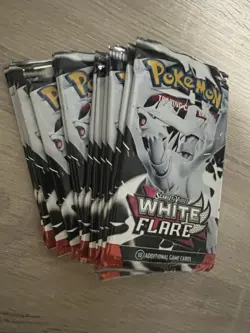 Pokemon White Flare 161 Cards Bulk Commons/Ucommon/Holo/RV Holo. Worth 14 packs. - Image 2