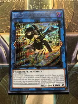 *** S:P LITTLE KNIGHT *** PRISMATIC SECRET RARE MP24-EN121 YUGIOH! - Image 1