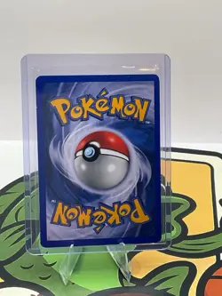 Pokemon TCG Pikachu 70/111 Neo Genesis Regular | LP - Image 2