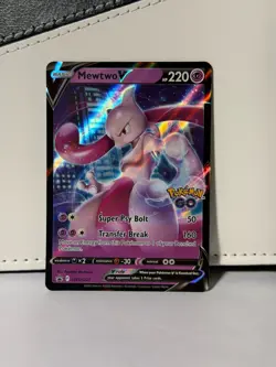 Mewtwo V SWSH: Sword & Shield Promo Cards SWSH223 NM - Image 1