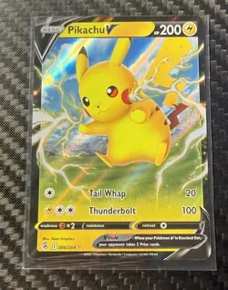 Pikachu V 086/264 Swsh08: Fusion Strike Holo Pokemon TCG - Image 1