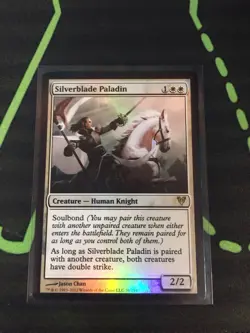 MTG Magic The Gathering Silverblade Paladin Foil Promo White Knight Commander - Image 1