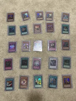 Konami Yu-Gi-Oh! TCG 64 Card Lot - Image 2