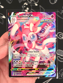 Sylveon VMAX 75/203 - Pokemon Sword & Shield - Evolving Skies - NM - Full Art - Image 1