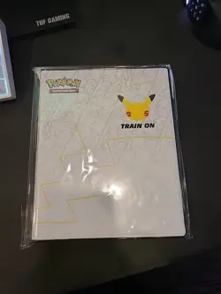 Pokemon TCG - 25th Anniversary First Partner Collector's Binder - Pikachu Jumbo 820650809606 - Image 2
