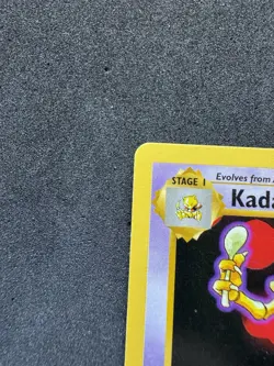 Pokemon Kadabra Card 32/102 1st Edition Base Set Shadowless - Image 4