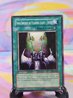 Yu-Gi-Oh TCG Card | Twin Swords of Flashing Light - Tryce DCR-037 MP - Image 1