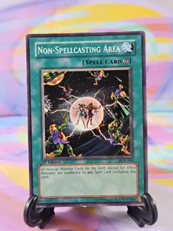 Yu-Gi-Oh TCG Card | Non-Spellcasting Area DCR-043 First Edition LP - Image 1