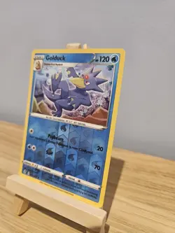 2021 Pokemon TCG - Evolving Skies - Golduck Reverse Holo 25/203 - Image 5