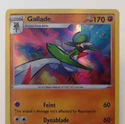 Pokemon TCG Gallade Chilling Reign 081/198 Holo Rare - Image 5