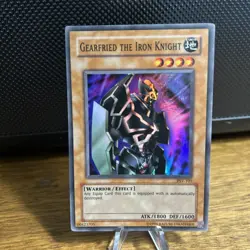 Yu-Gi-Oh! | Gearfried the Iron Knight | Pharaoh's Servant PSV-101 2002 | NM+ - Image 1