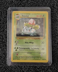 Ivysaur Shadow Pokemon Card Base Set 30/102 Mint ✨1995 Vintage - Image 1