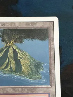 Volcanic island Revised MTG Reserved List LP-/MP - Image 5