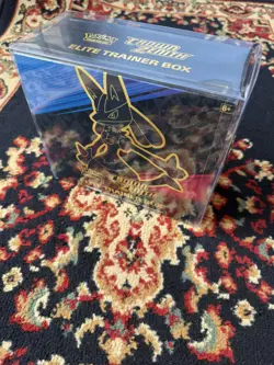 Pokemon TCG Crown Zenith Elite Trainer Box ETB New Sealed 820650851476 - Image 1