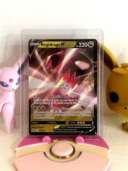 Pokemon Regidrago V Full Art SWSH Silver Tempest 135/195 Near Mint- Mint - Image 1