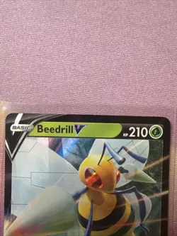 Pokemon TCG Beedrill v Astral Radiance Holo Ultra Rare Card 001/189 - Image 2