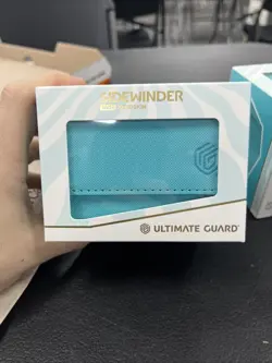 Ultimate Guard - Sidewinder 100+ Xenoskin Summer Edition 2025 - Lagoon New - Image 1