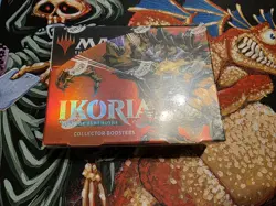 Magic: the Gathering Ikoria The Home of the Giant Collector Booster Pack 630509905461 - Image 1